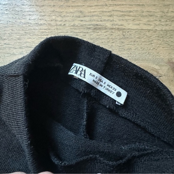 Zara Soft Cut Out Keyhole Dress - Dark Gray - Small - Picture 4 of 5